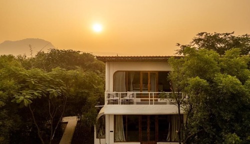Luxury Villa, 1 Queen Bed, Private Bathroom, Garden View
