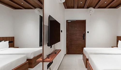 Luxury Suite