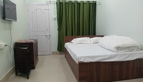 Basic Double Room, City View