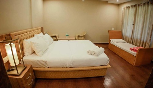 Deluxe Room, Garden View