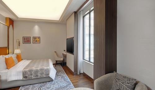 Deluxe Room, 1 King Bed (Deluxe Room)