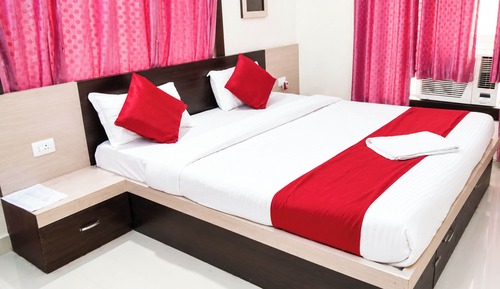 Deluxe Double Room, Multiple Beds, Air conditioning