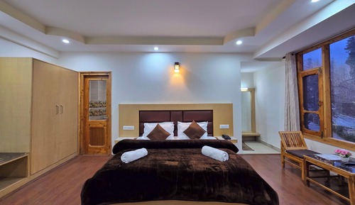 Superior Room, Balcony, Mountain View