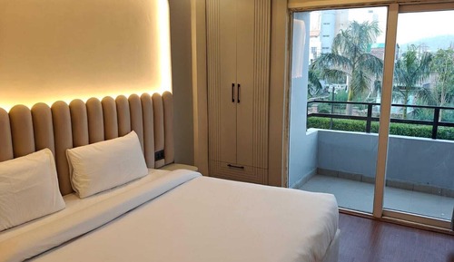 Premium One Bedroom