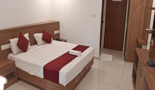 Family Double Room, City View