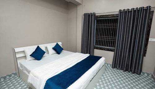 Deluxe Apartment, City View