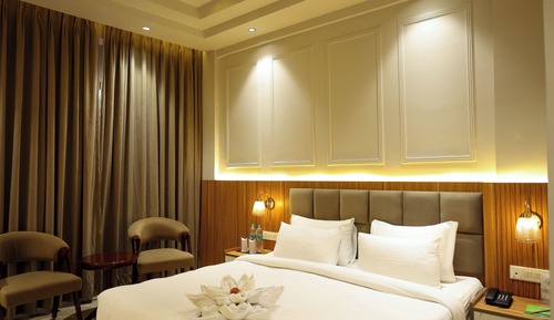 Deluxe Room - Free Entry to Water or Adventure Park