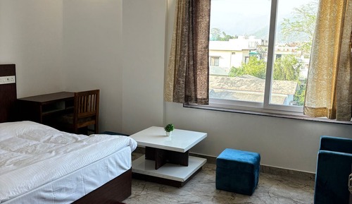 Luxury Room