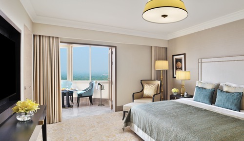 TAJ CLUB BALCONY SUITE