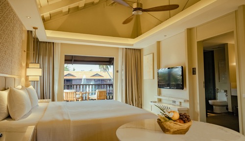 Pool Terrace Twin