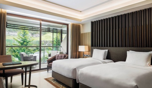 Room, 2 Twin Beds, Balcony