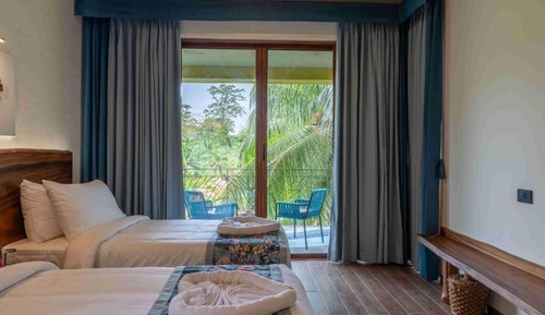 Villa, 4 Bedrooms, Balcony, Pool View