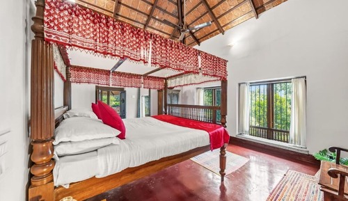 Luxury Triple Room