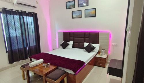Deluxe Single Room, Balcony, Garden View