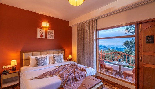 Premium Double Room, Balcony, Mountain View