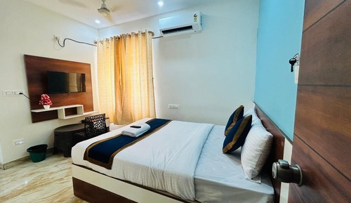 Deluxe Double Room, Garden View