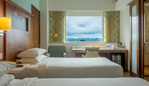 Room, 2 Twin Beds, Smoking