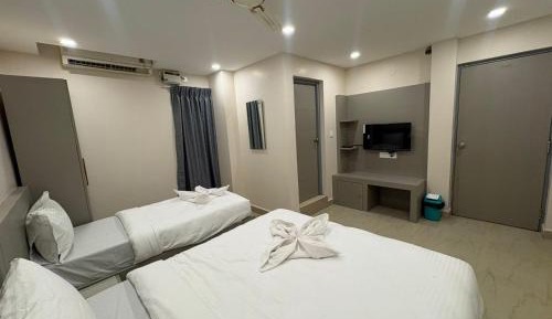 Deluxe Triple Room