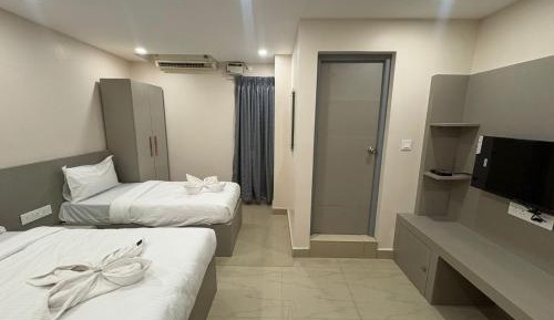Deluxe Quadruple Room