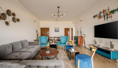 Two-Bedroom Apartment with Sea View