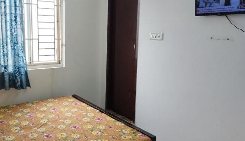 Deluxe Double Room (2 Adults + 1 Child)