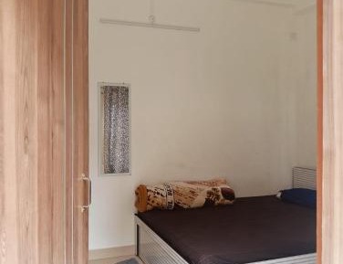Standard Double Room with Shared Bathroom