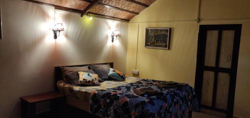 Deluxe Double Room with Extra Bed