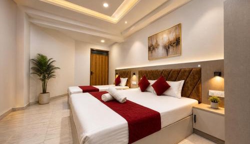 Triple Room with Balcony