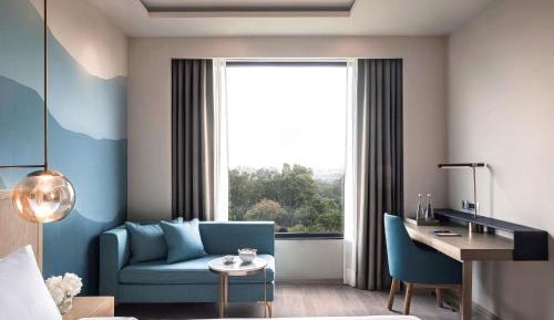 Superior King Room 