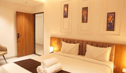Standard King Room