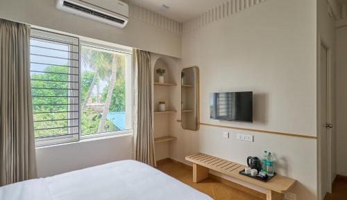 Double Room with Private Bathroom