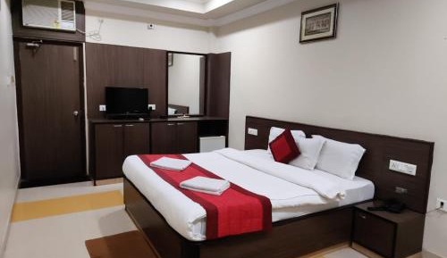 Deluxe King Room