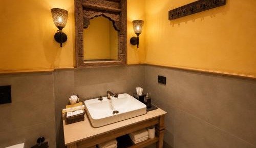 Superior King Room