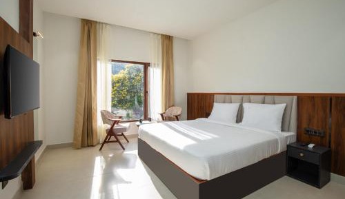 Superior King Room