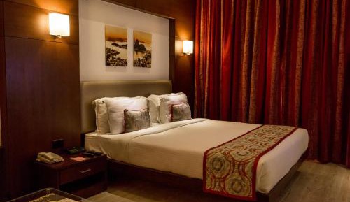 Superior King Room