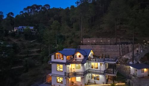 Deluxe Villa