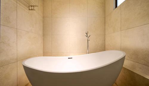 Premium King Room with Bathtub