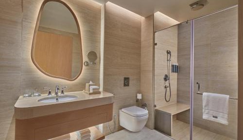Deluxe Twin Room with Balcony and Resort View