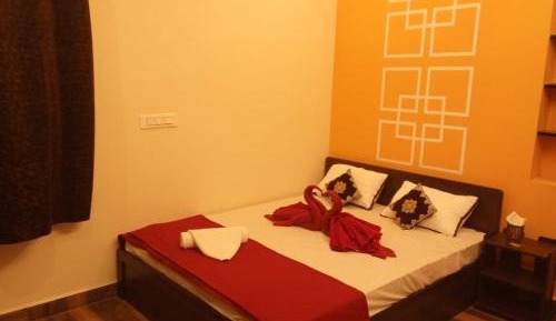 Deluxe Double Room with Extra Bed