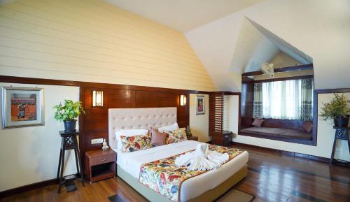 Suite with Mountain View
