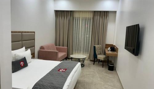 Superior King Room