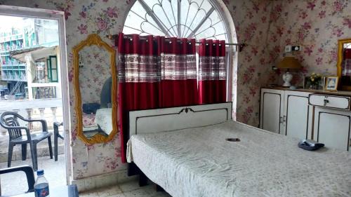 Deluxe King Studio