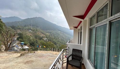 Quadruple Room with Mountain View