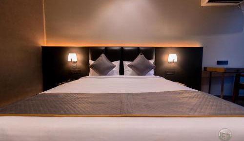 Double Room with Lake View