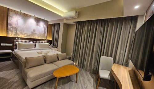 King Room with Balcony