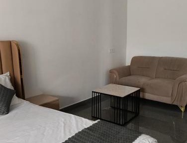 Superior King Suite