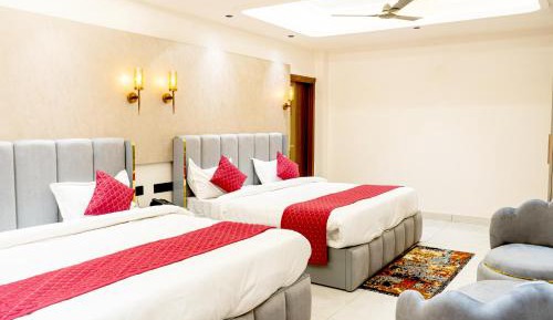 Deluxe Double or Twin Room