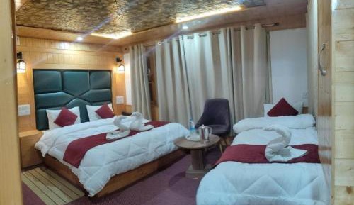 Triple Room with View