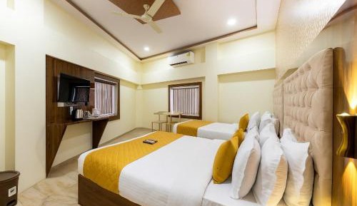 Luxury Triple Room