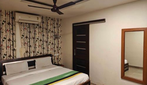 Classic Triple Room